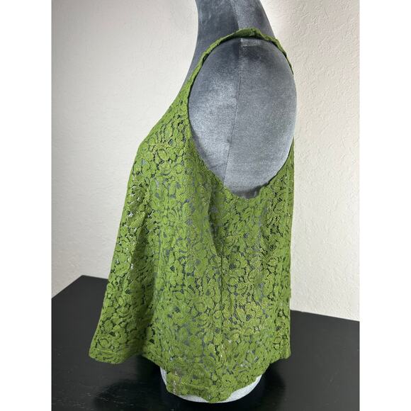 Arizona- Juniors-Tank Top- Sheer Lace Sz Large Deep Apple Green gold- preowned - Picture 6 of 7